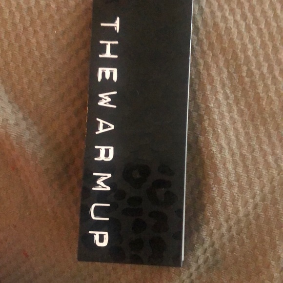 Jessica Simpson’s The warm up leggings - Picture 4 of 9